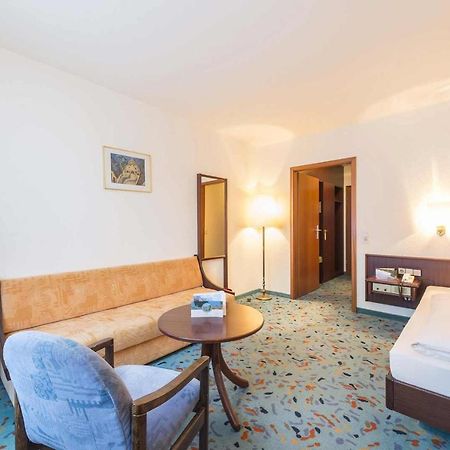 Hotel Am Bruchsee Heppenheim  Extérieur photo